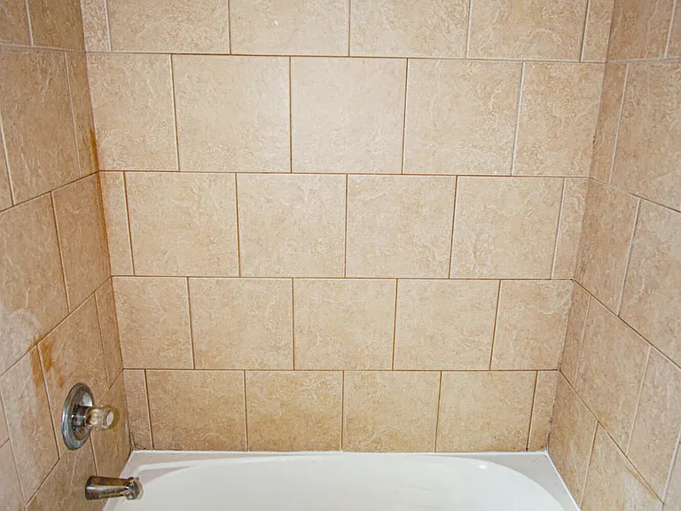 528 Green Village Ct #B — Photo 21