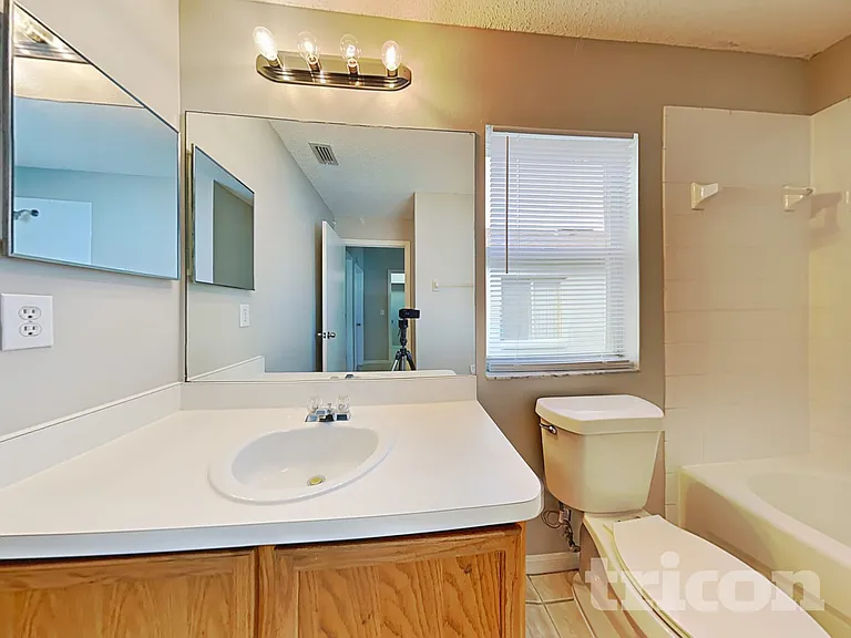 4307 Country Hills Blvd — Photo 13