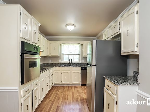 3rd image of 4207 Pheasant Run Dr