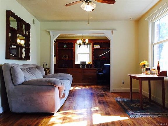 3rd image of 24 Eastlake Dr