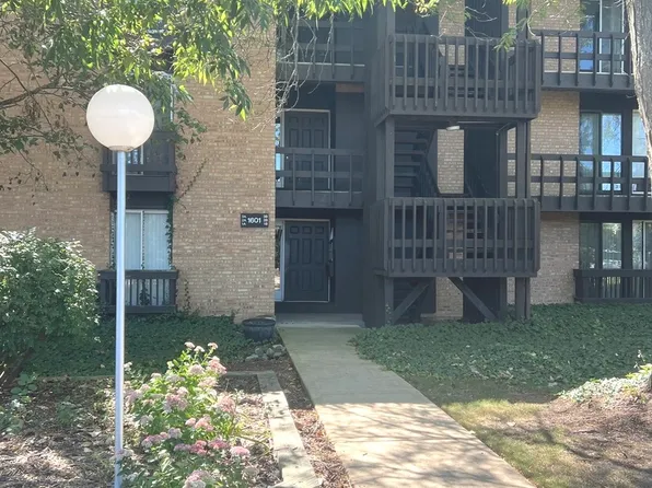 1601 Maple Ter Unit 3B, Lisle, IL 60532
