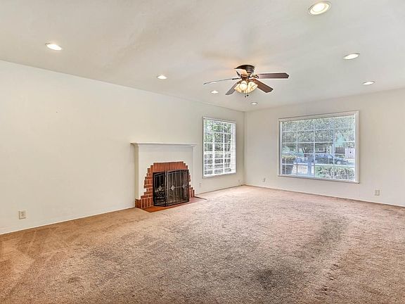 3rd image of 510 Margaret St