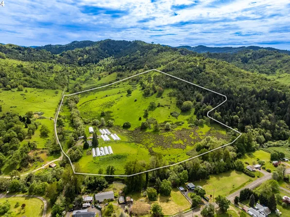 783 Buckhorn Rd, Roseburg, OR 97470