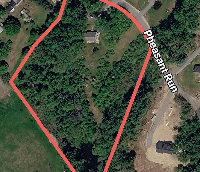 7 Pheasant Run — Photo 11
