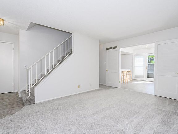 5th image of 10374 Beau Jardin Dr