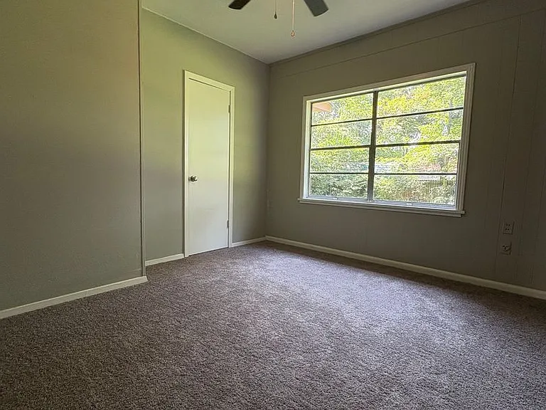 2617 Regent St — Photo 11