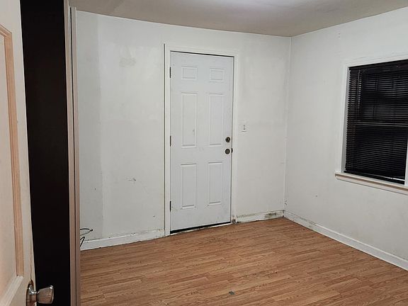 5th image of 75 Ocean Ave