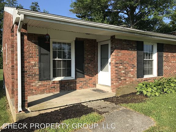 3rd image of 4 Seminole Dr #A