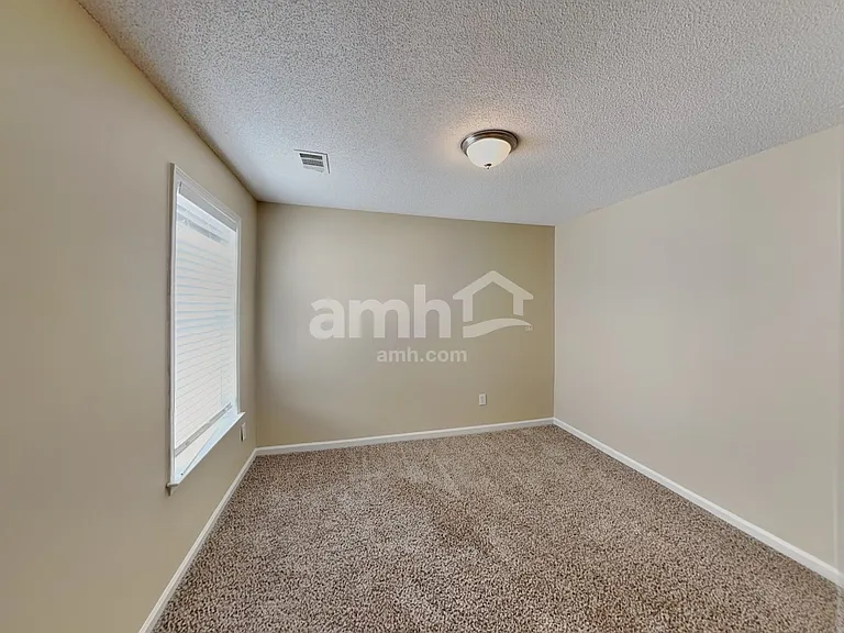 2523 Davenham Ln — Photo 14