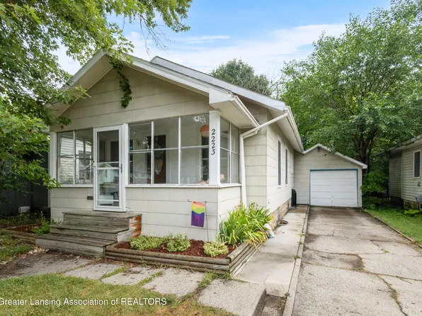 2223 Forest Ave, Lansing, MI 48910