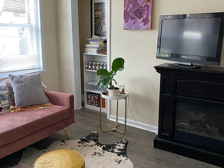 4909 Walnut St #3 — Photo 3