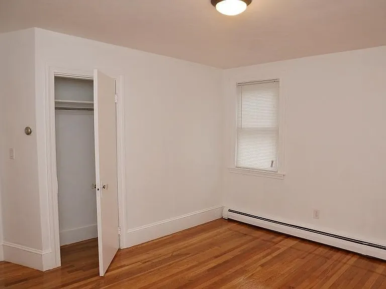33 Fairmont St #2 — Photo 3