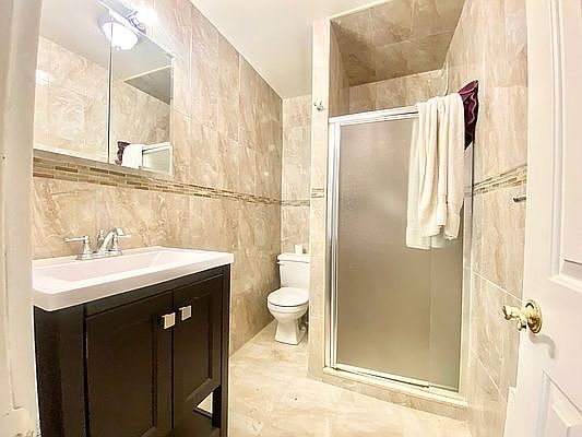 5th image of 8854 17th Ave #1B