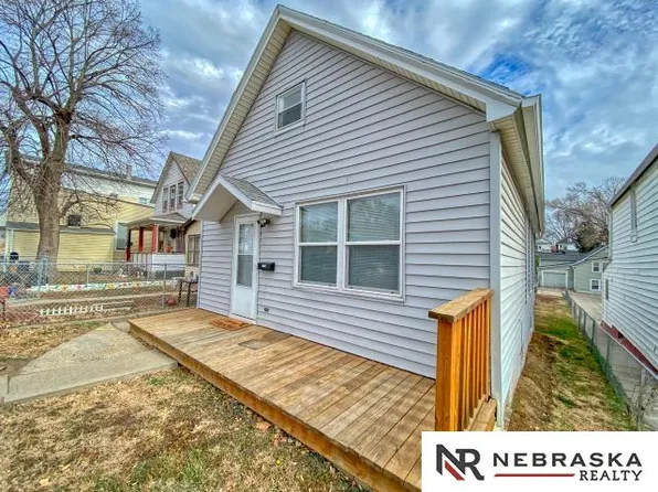 5413 S 21st St, Omaha, NE 68107