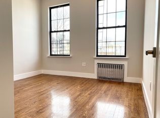 1137 Greene Ave #3B, Brooklyn, NY 11221