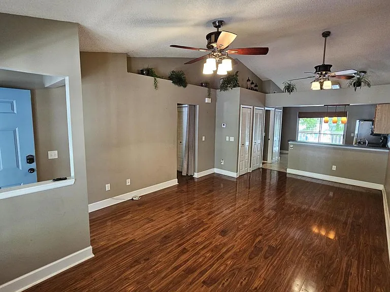 5477 Lake Margaret Dr #F — Photo 23