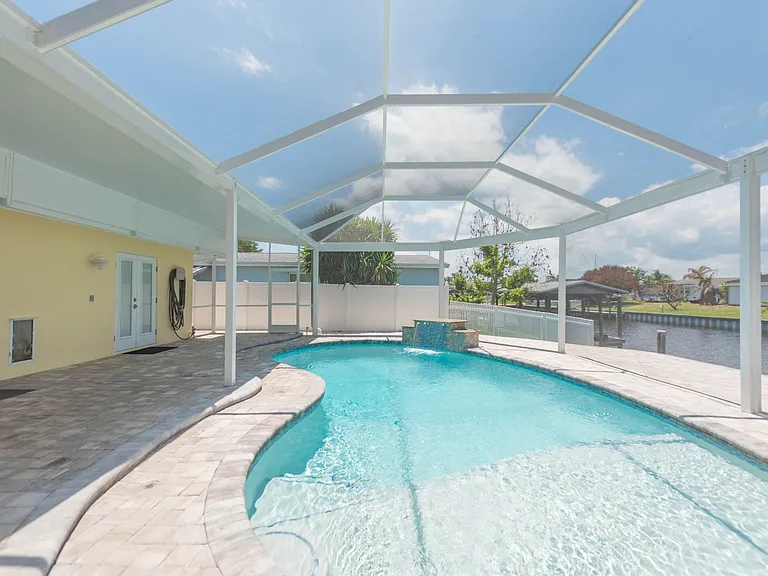 444 Finch Dr — Photo 20