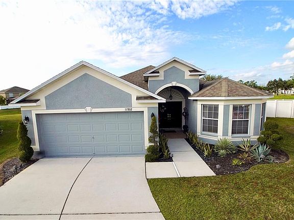 2nd image of 11902 Butler Woods Cir