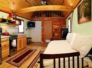 136 County Road 302 CABIN 5, Eureka Springs, AR 72632