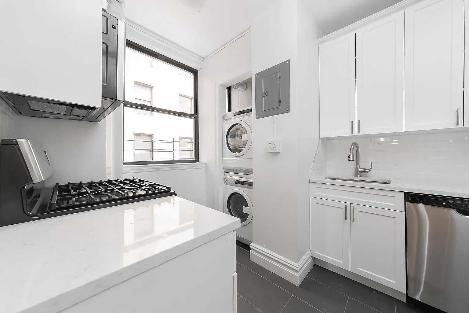 200 West 90th Street — Photo 2