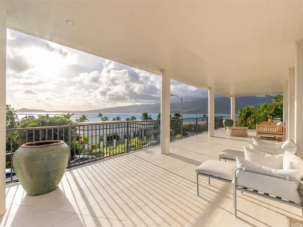 75 Poipu Dr, Honolulu, HI 96825