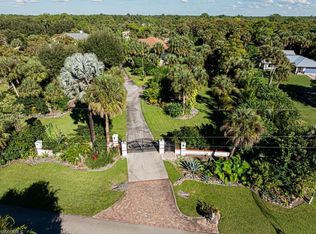 740 31st St SW, Naples, FL 34117