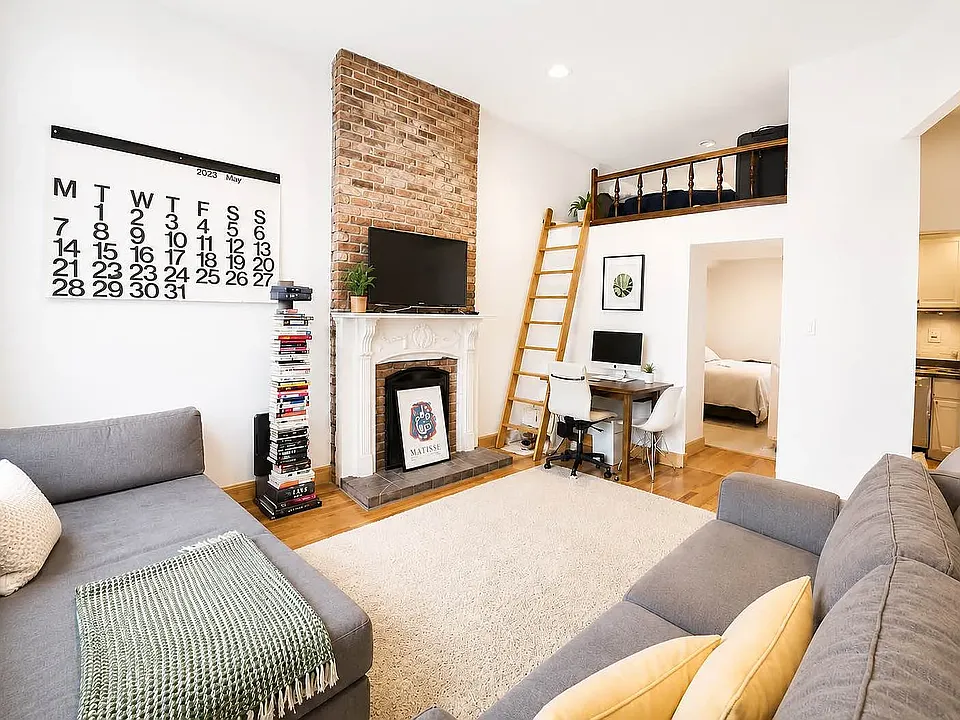 67 W 73rd St #1F