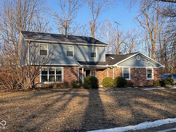 2nd image of 1812 E Crystal Creek Dr