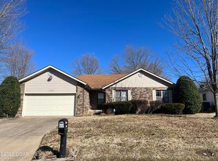 1425 Marzelle Ct, Joplin, MO 64801