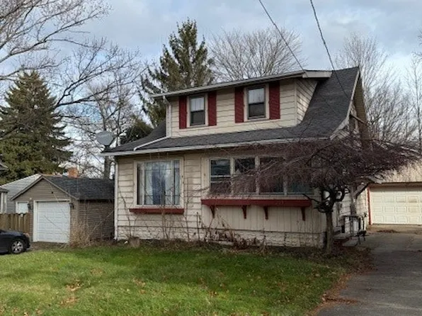 295 Goodview Ave, Akron, OH 44305