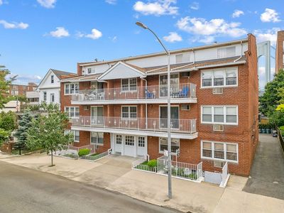 336 99th St APT 11, Brooklyn, NY, 11209