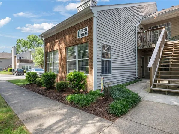 1005 Villas Ct, Virginia Beach, VA 23456