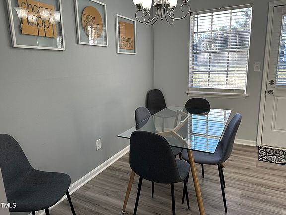 4th image of 1002 Willow Dr APT 54