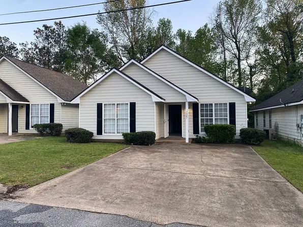 1527 Summerplace Dr, Phenix City, AL 36867