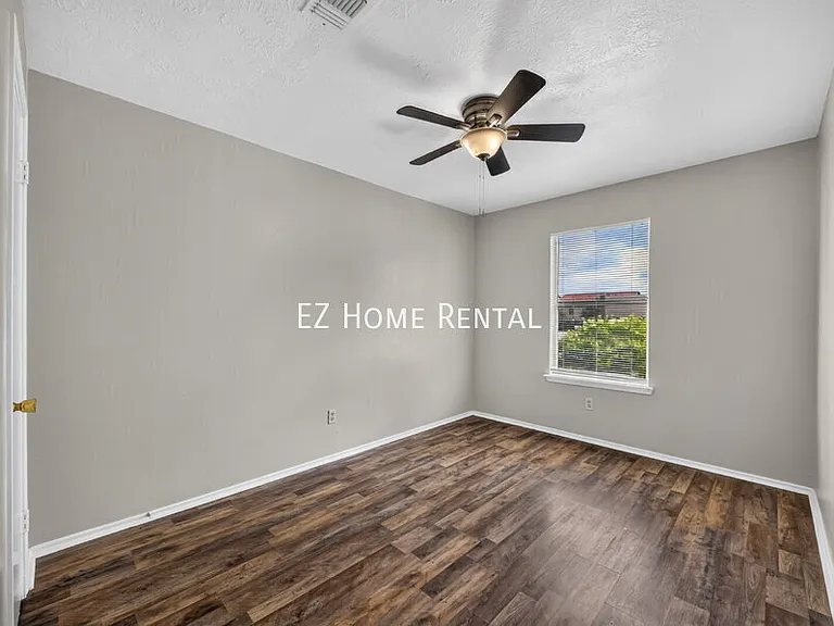 13610 Repa Ln — Photo 22