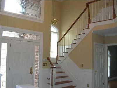 2nd image of 9005 Stoney Mountain Dr