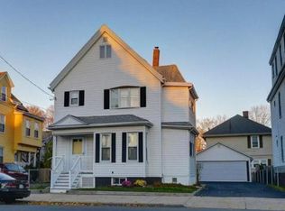 71 Eastern Ave, Lynn, MA 01902