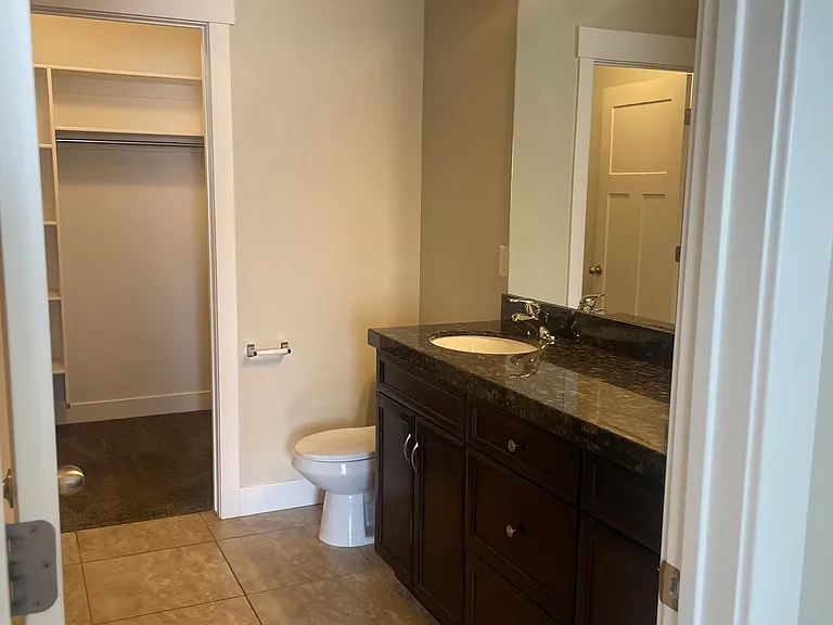 12727 Meadow Run Ct — Photo 9