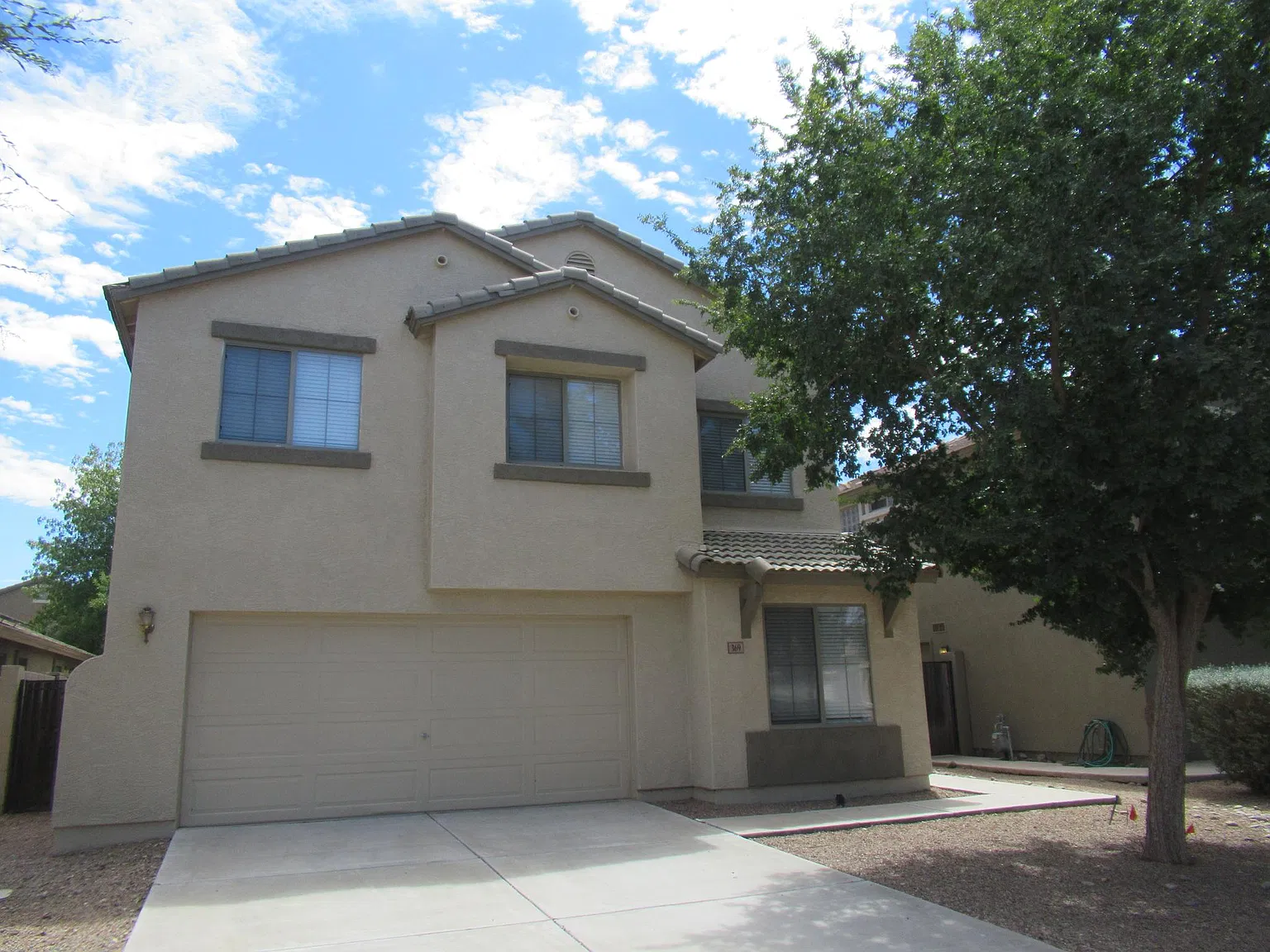 4 bed, 2049 sqft, $1,825 — Photo 1