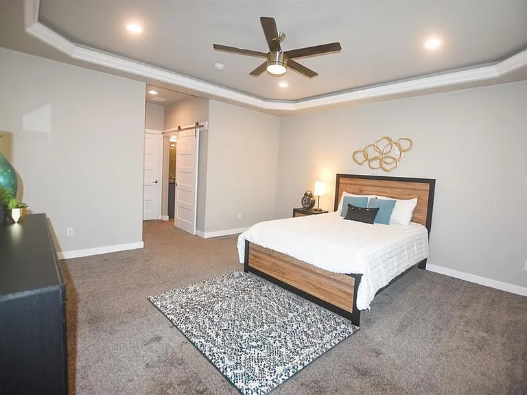 2730 Friesian Ct — Photo 14