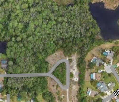 2nd image of 1 Whitby