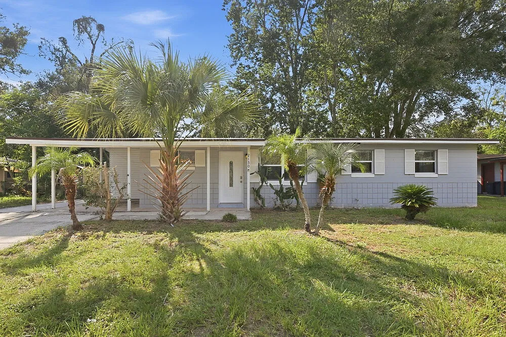 3 bed, 2.0 bath, 1100 sqft, $1,500 — Photo 1