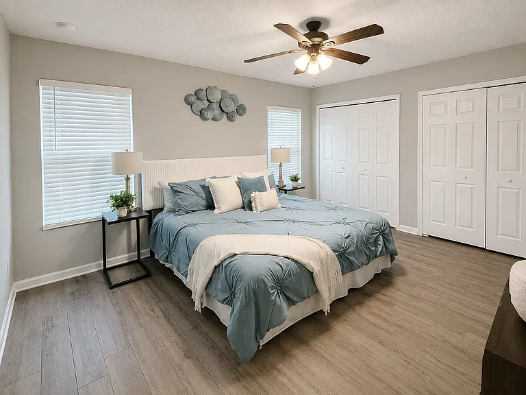 12190 Alexandra Dr — Photo 15