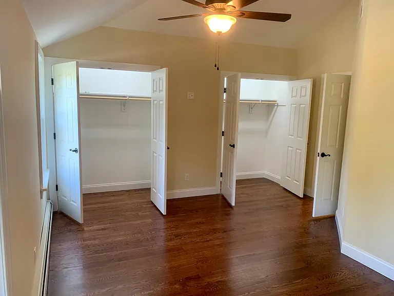 250 Oakland Ave — Photo 7