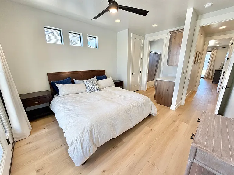 3134 E Blue Heron Dr — Photo 36