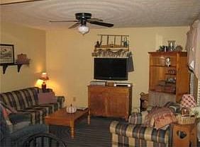 2nd image of 5 Cedarwood Ln