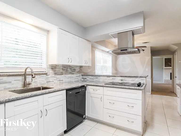 20127 Pinehurst Trail Dr — Photo 7