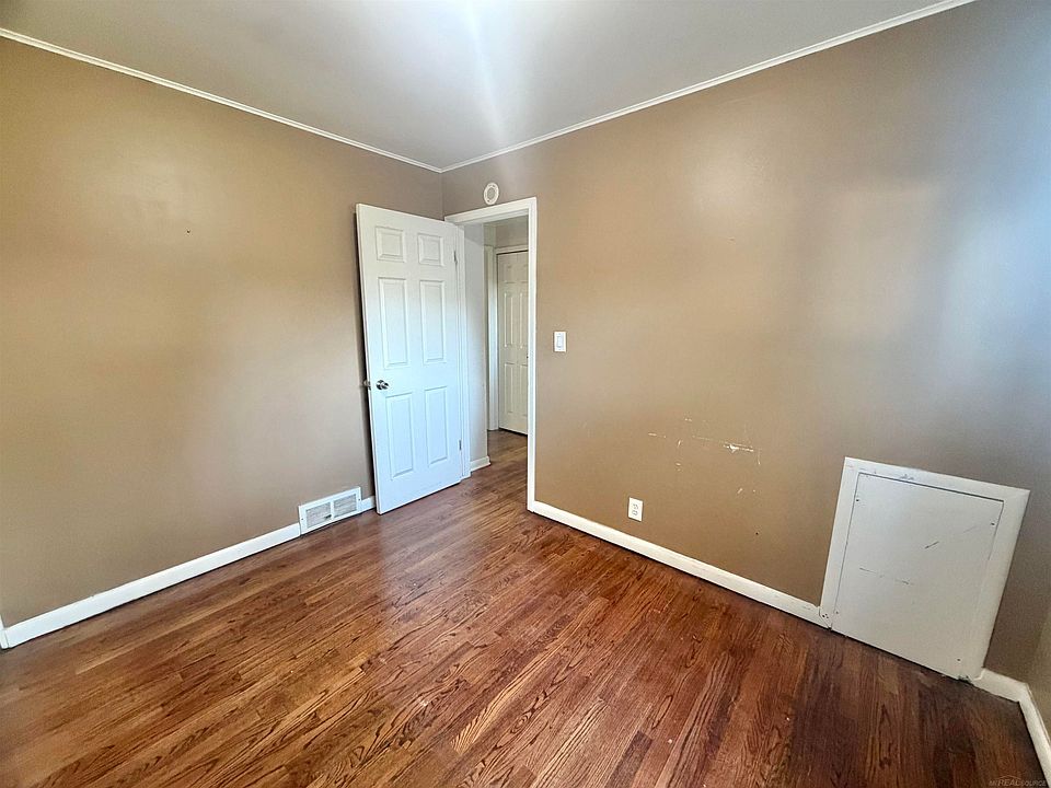 32511 Eiffel Ave, photo 16