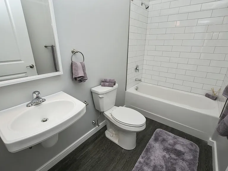 Westledge Apartments — Photo 34