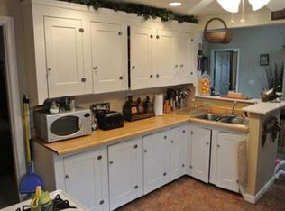 36 Flagg St, Clinton, MA 01510